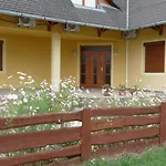 Apartment Nadas Tarsashaz *