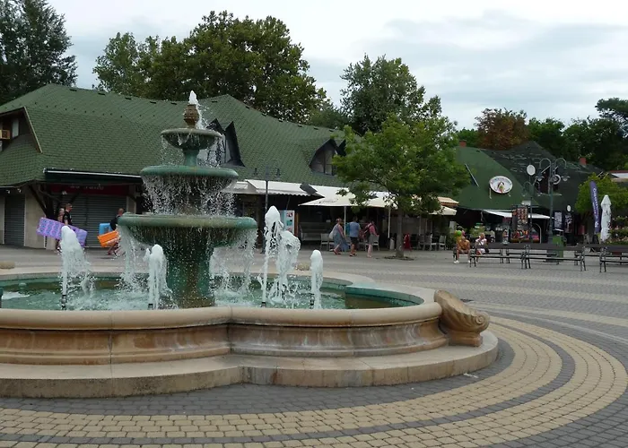 Nadas Tarsashaz Balatonlelle